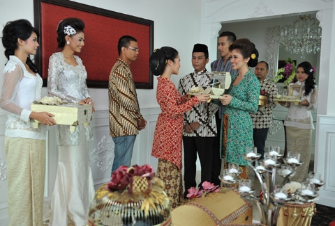 Mempersiapkan Lamaran  Weddingku com